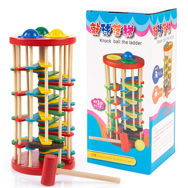 JUEGO DE PELOTAS CON MARTILLO Y ESCALERA MONTESSORI - 7