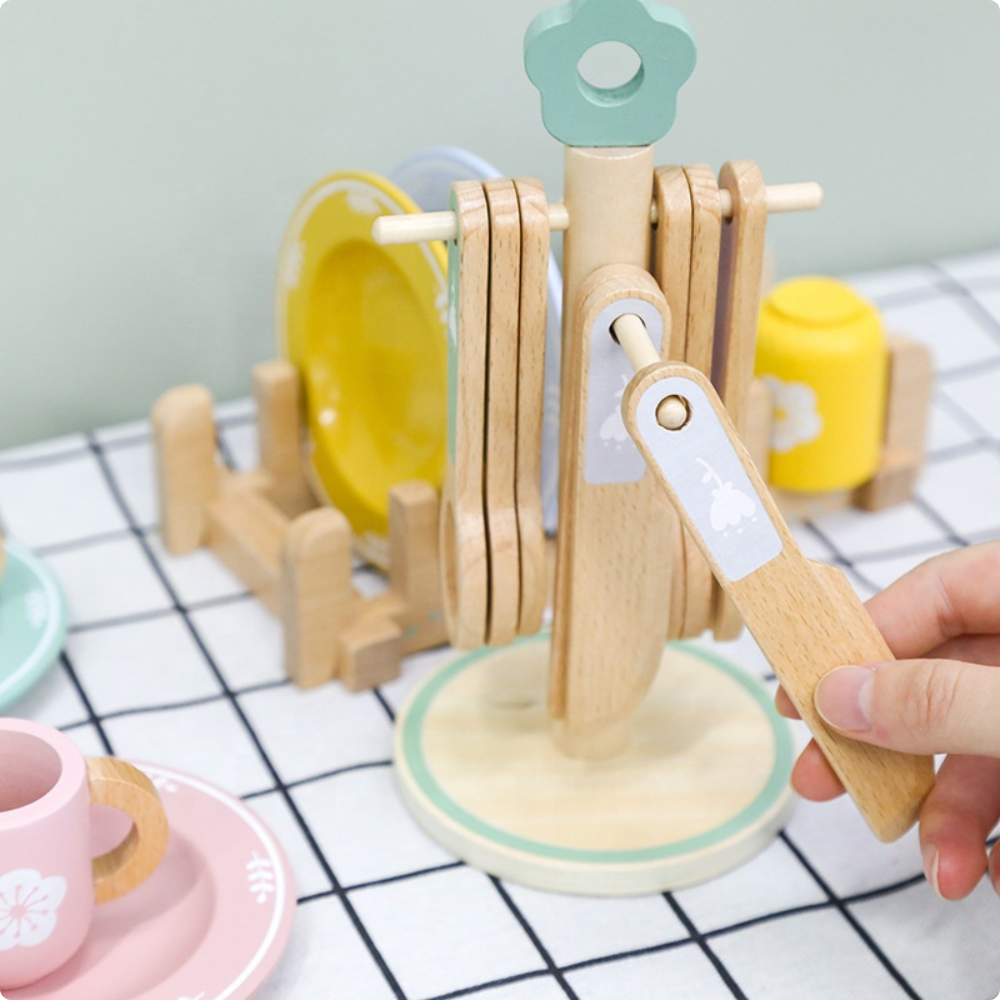 SET DE VAJILLA INFANTIL DE MADERA MONTESSORI - 2