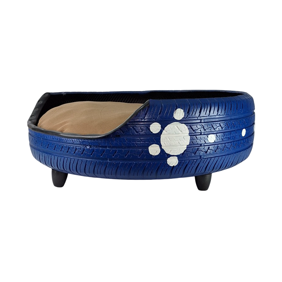 CAMA PERRO PEQUEÑA POUFGAMA DE NEUMÁTICO REUTILIZADO - 1