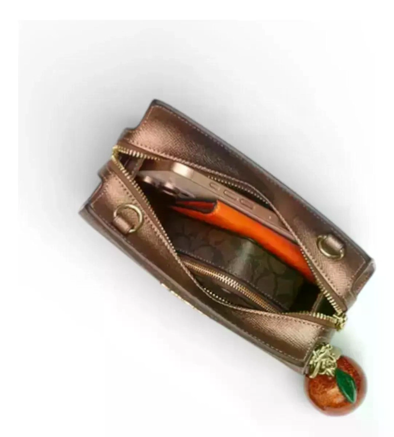 CARTERA CROSSBODY COACH MODELO GIA MUJER ORIGINAL MARRON MONOGRAMA DORADOS - 4