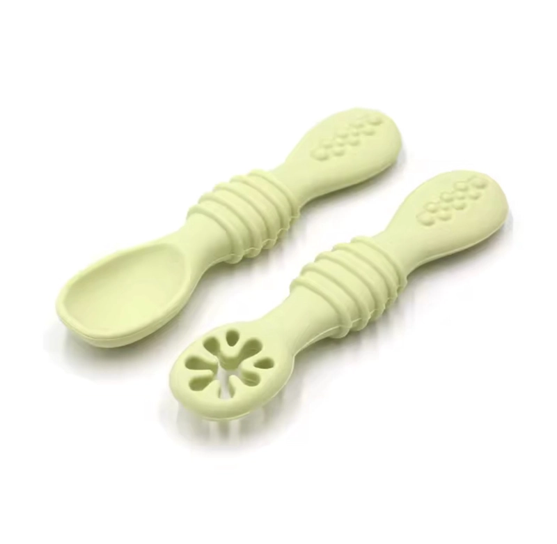 SET DE CUCHARAS SILICONA APRENDIZAJE BEBE  PRE-CUCHARAS VERDE CLARO - 1