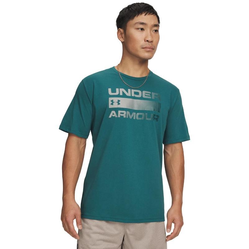 POLERA UNDER ARMOUR WORDMARK HOMBRE 1329582-338 - 1