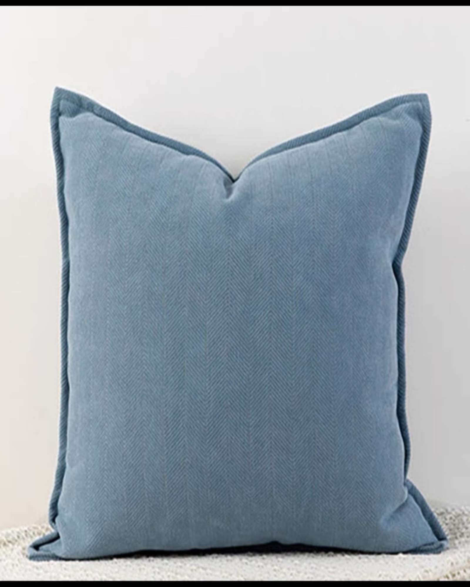 JUEGO DE 2 FUNDAS CHENILLE LISO 45 X 45 CM CELESTE - 3