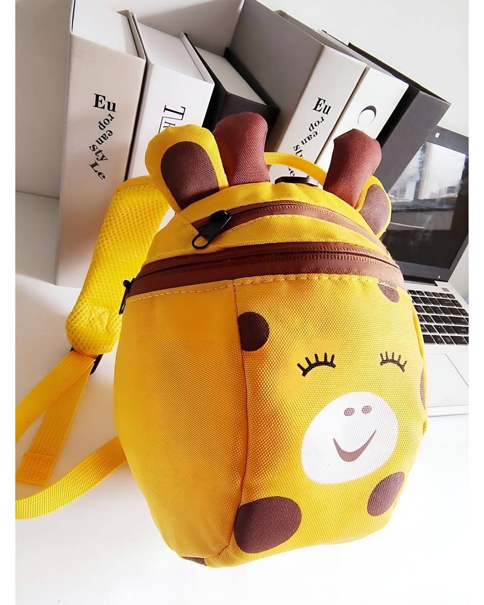 MINI MOCHILA INFANTIL DINSEÑO JIRAFA - 1