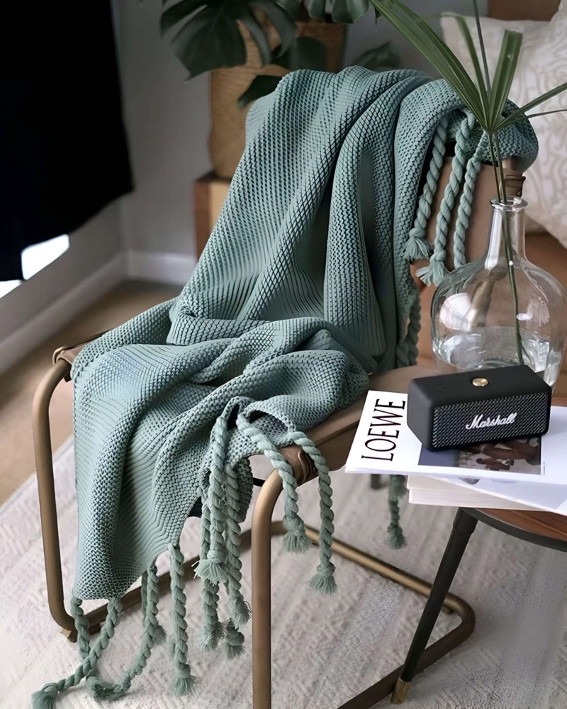 MANTA CHENILLE CON FLECOS DE SOGA DECORATIVA PARA CAMA O SOFA - 4