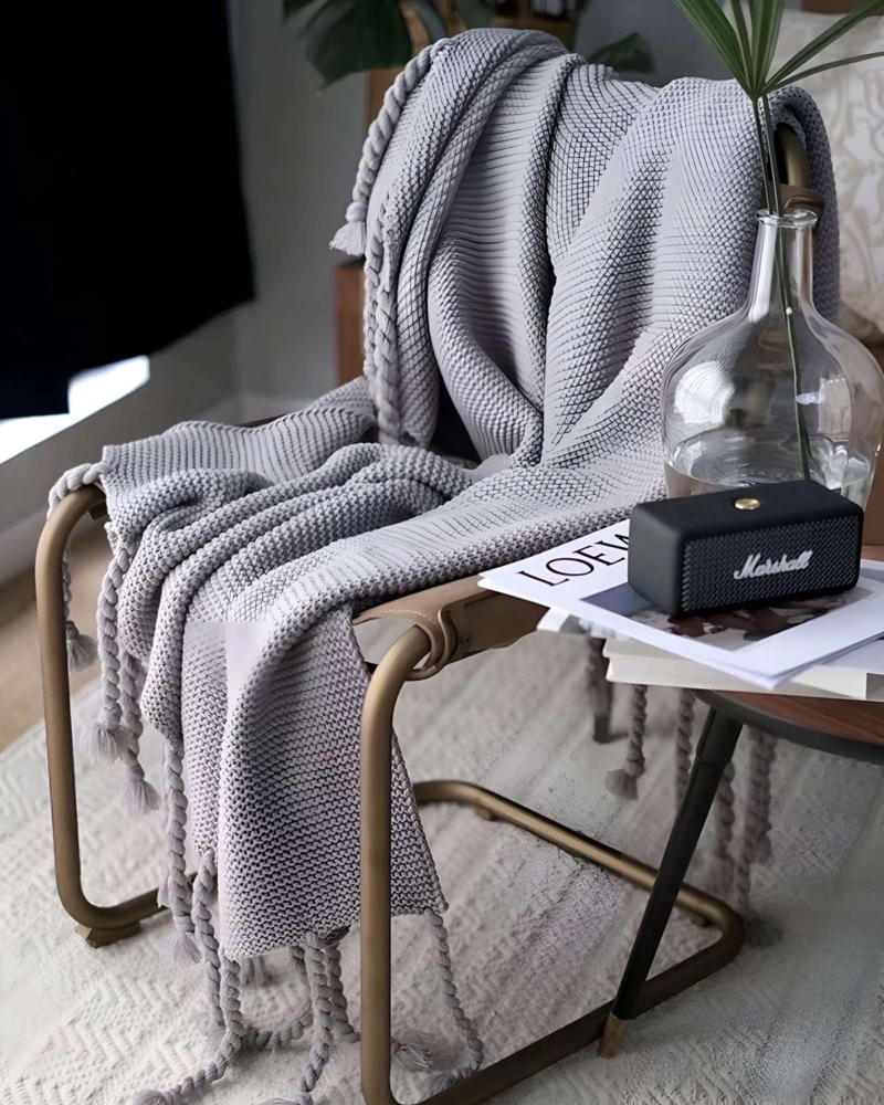 MANTA CHENILLE CON FLECOS DE SOGA DECORATIVA PARA CAMA O SOFA - 4