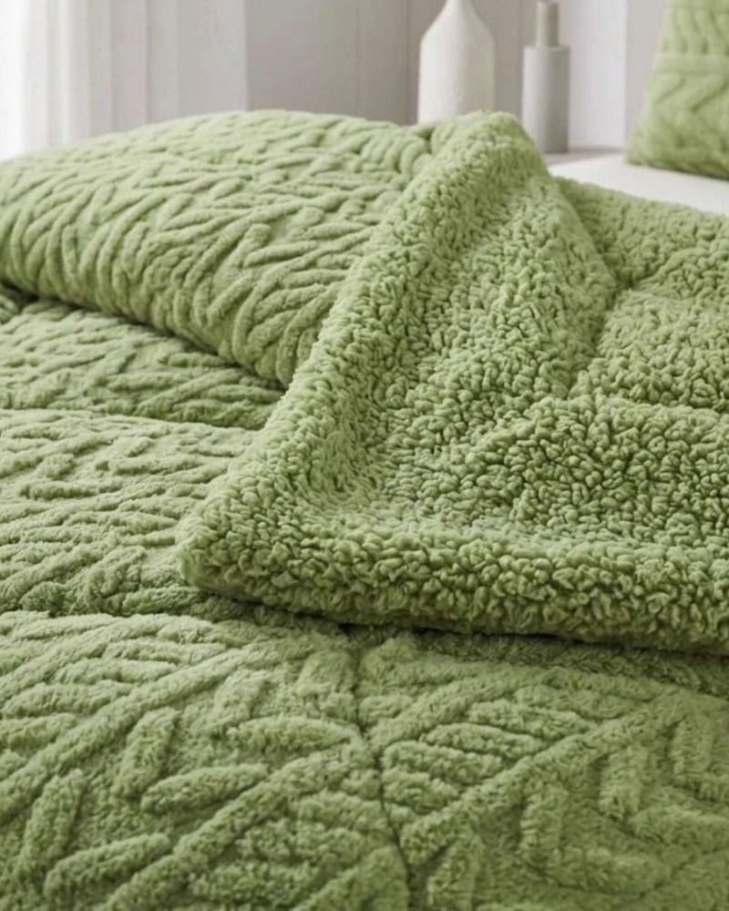COBERTOR ELEGANTE DE INVIERNO CON CHIPORRO 2 PLZ 02 - 6