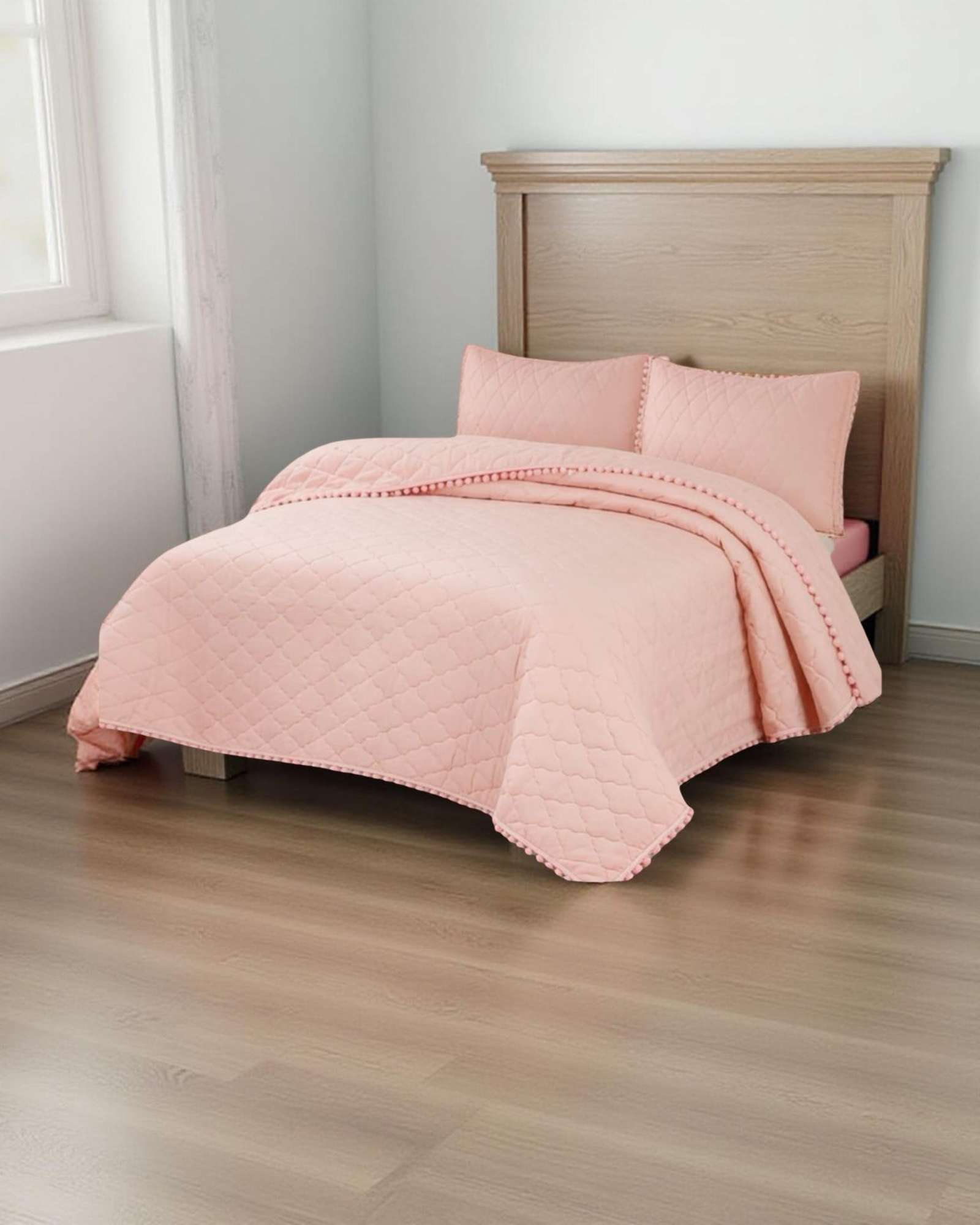 QUILT PREMIUM BLANCO BOHO-CHIC CON POMPONES KING-SUPERKING - 2