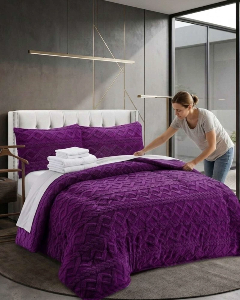 JUEGO DE CUBRECAMA SHERPA CON RELIEVE TRENZADO  KING - 2
