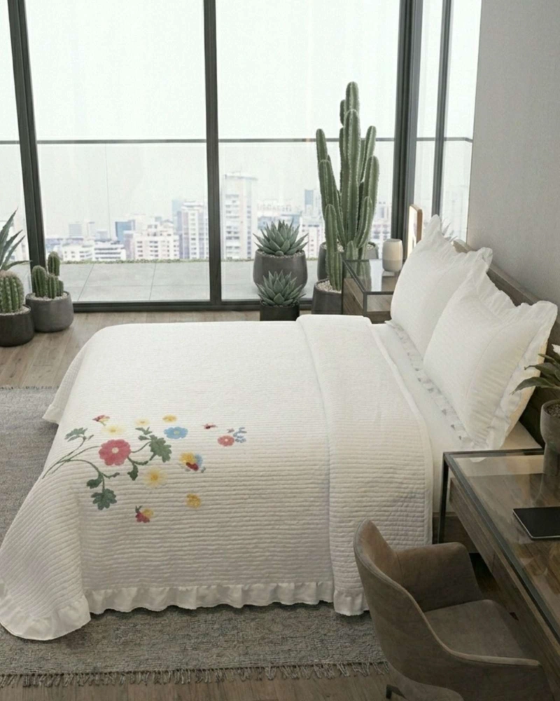QUILT CUBRECAMA  VERANO ESTAMPADO FLORAL CON BOBOS 2 PLAZAS - 5