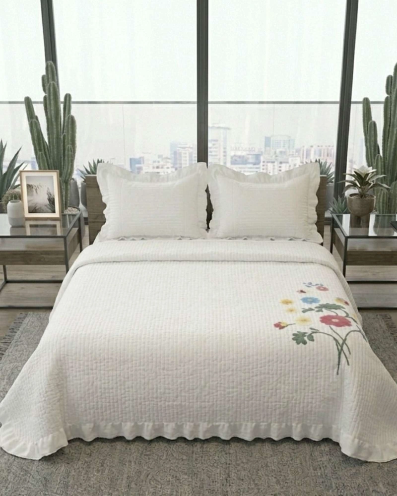 QUILT CUBRECAMA  VERANO ESTAMPADO FLORAL CON BOBOS 2 PLAZAS - 6