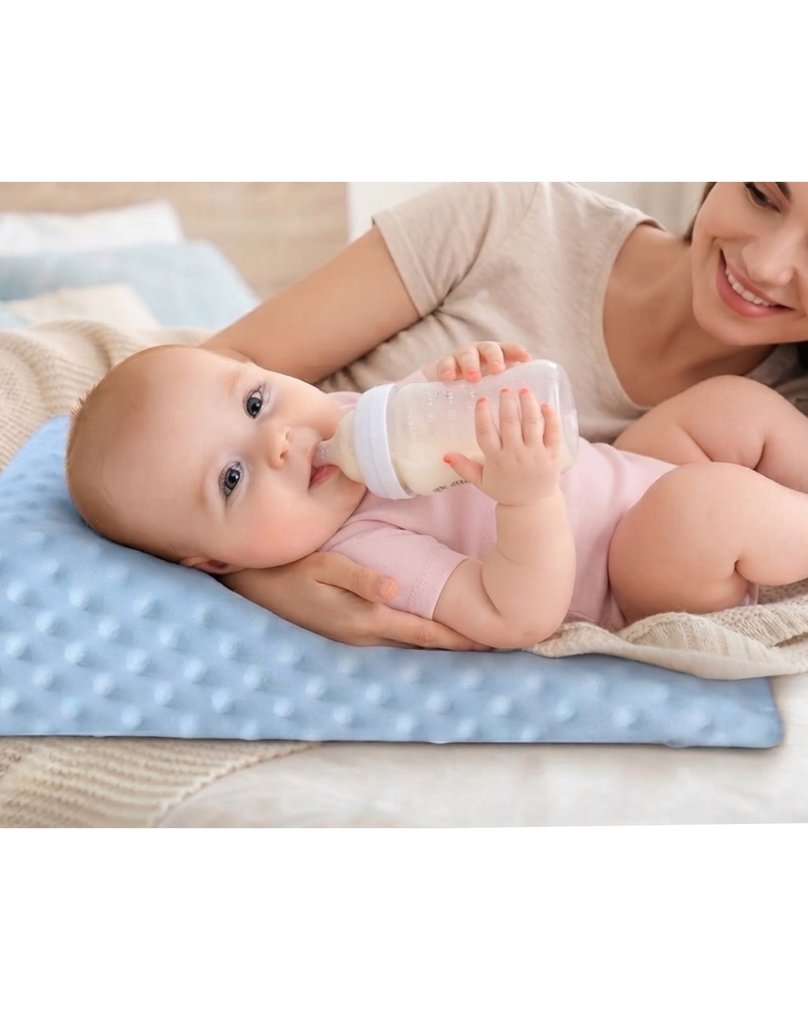 COJIN ANTIRREFLUJO PARA BEBE  CON TEXTURA RELAJANTE - 1
