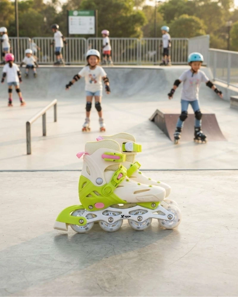 PATINES EN LINEA CON LED Y KIT DE SEGURIDAD TALLA M. - 4