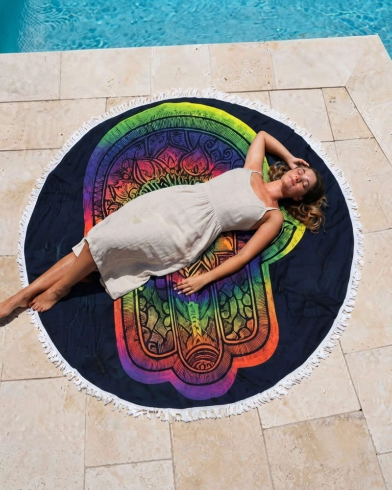 TOALLA MANDALA DE PLAYA REDONDA CON FLECOS DISEÑOS VERANO. - 1