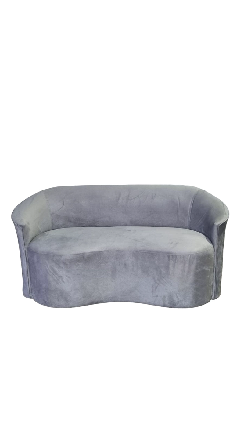 SOFÁ DISEÑOS VALESTRINI 2 CUERPOS FELPA GRIS CLARO CURVO - 1