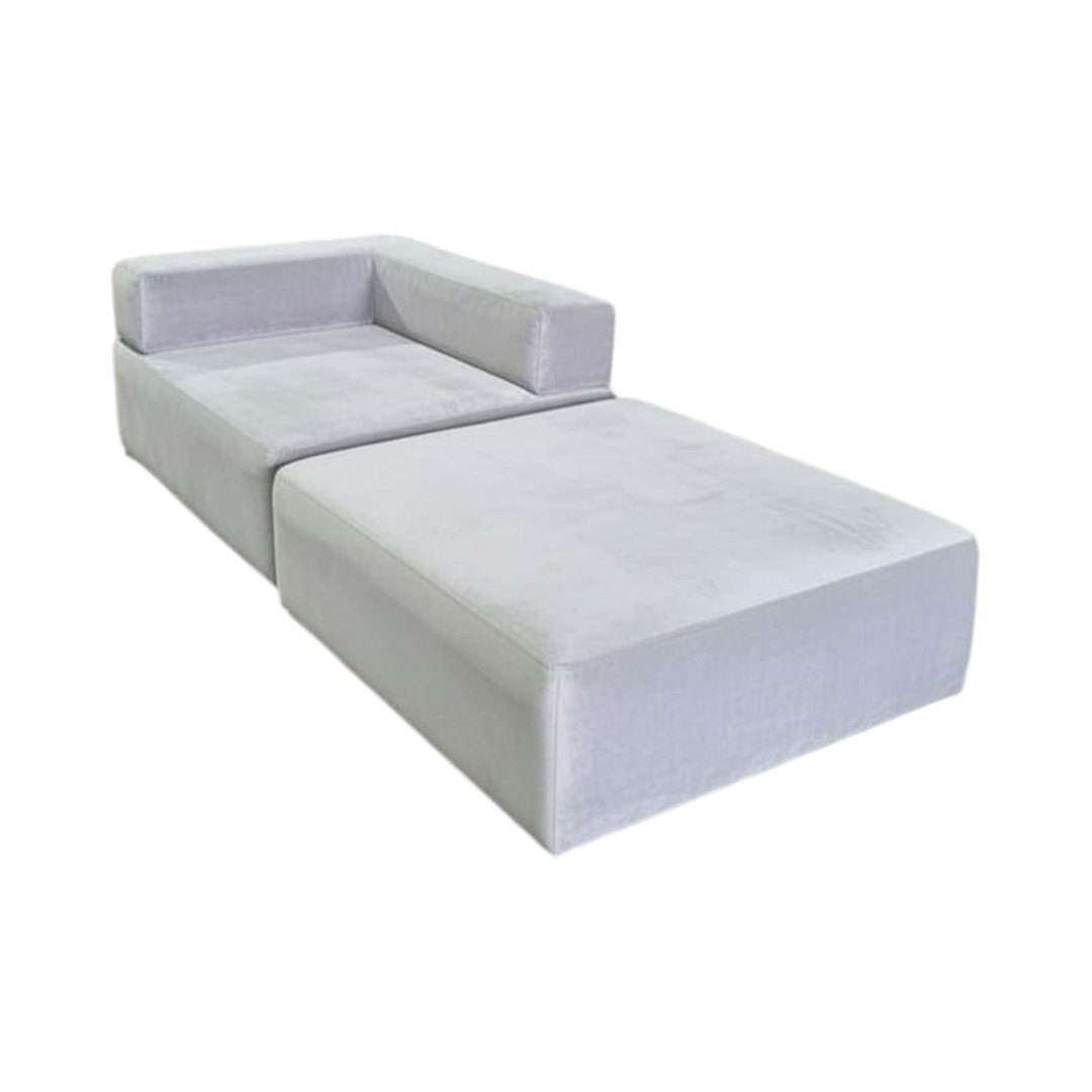 SOFA CAMA ARKOS EN FELPA GRIS CLARO - 3