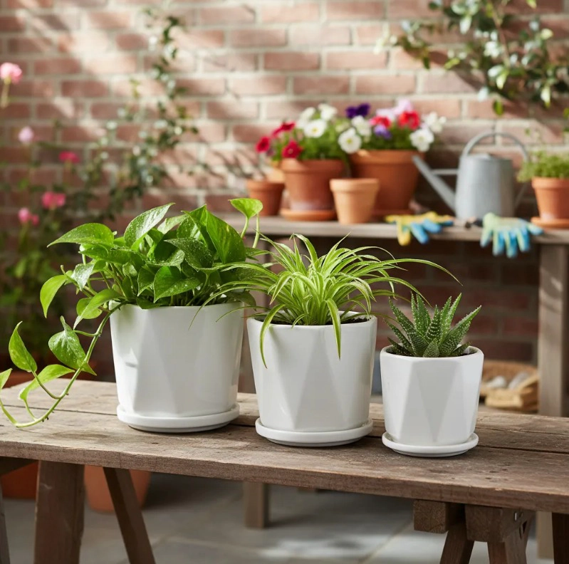 SET DE 3 MACETEROS CERAMICA COLOR BLANCO WHITE EDITION - 1