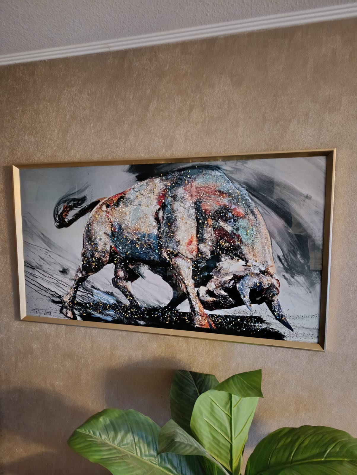 CUADRO TORO, PINTURA ESTILO DIAMANTE, MARCO DORADO60X110 CM - 1