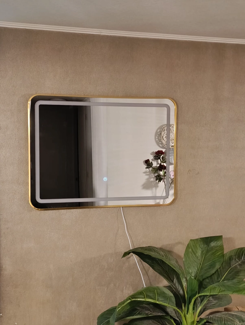 ESPEJO LED RECTANGULAR HORIZONTAL TOUCH 3 TONOS LUZ 80X60 MARCO DORADO METAL - 3
