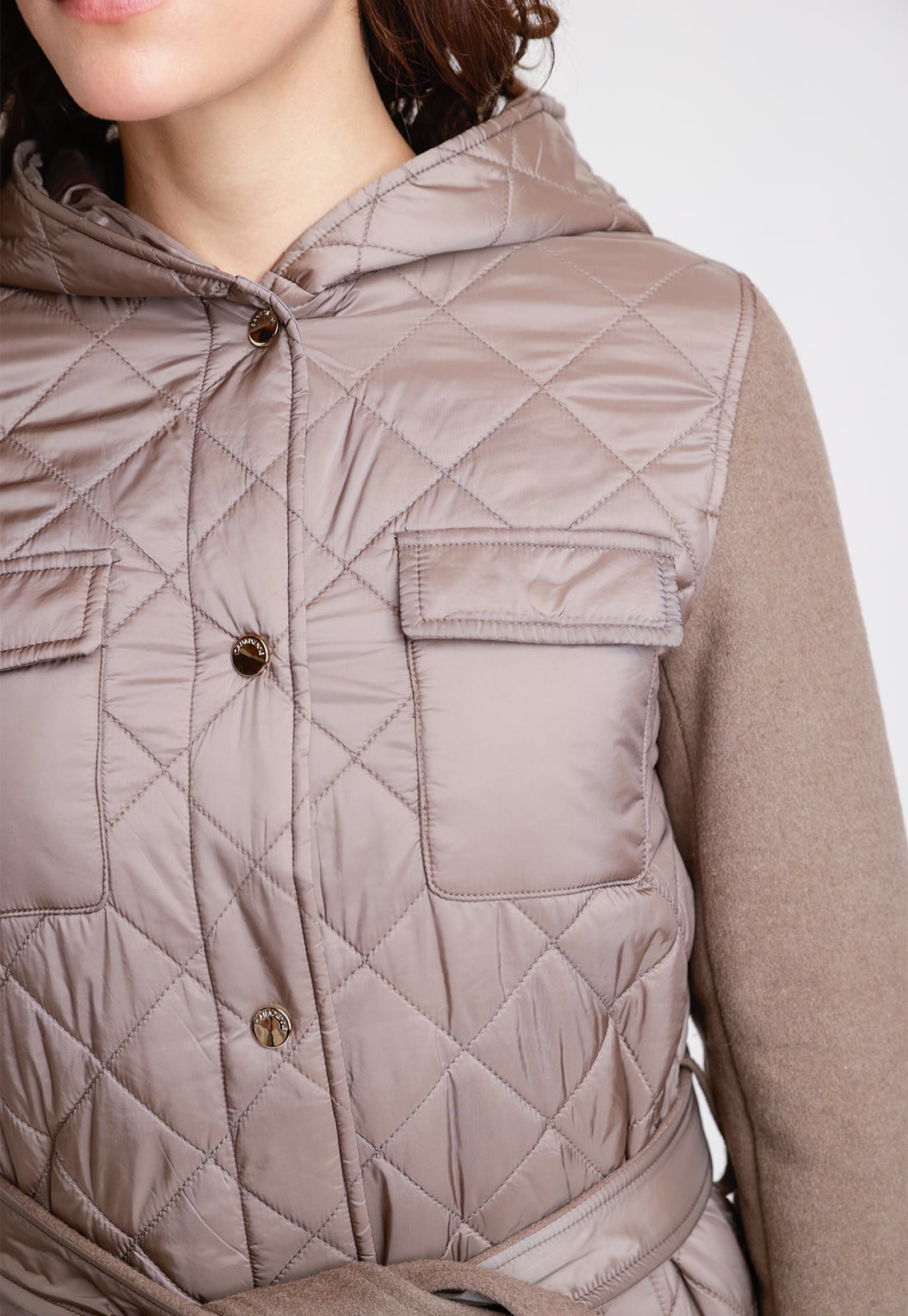 PARKA DE MUJER MODELO LANA COLOR TAUPE - 3