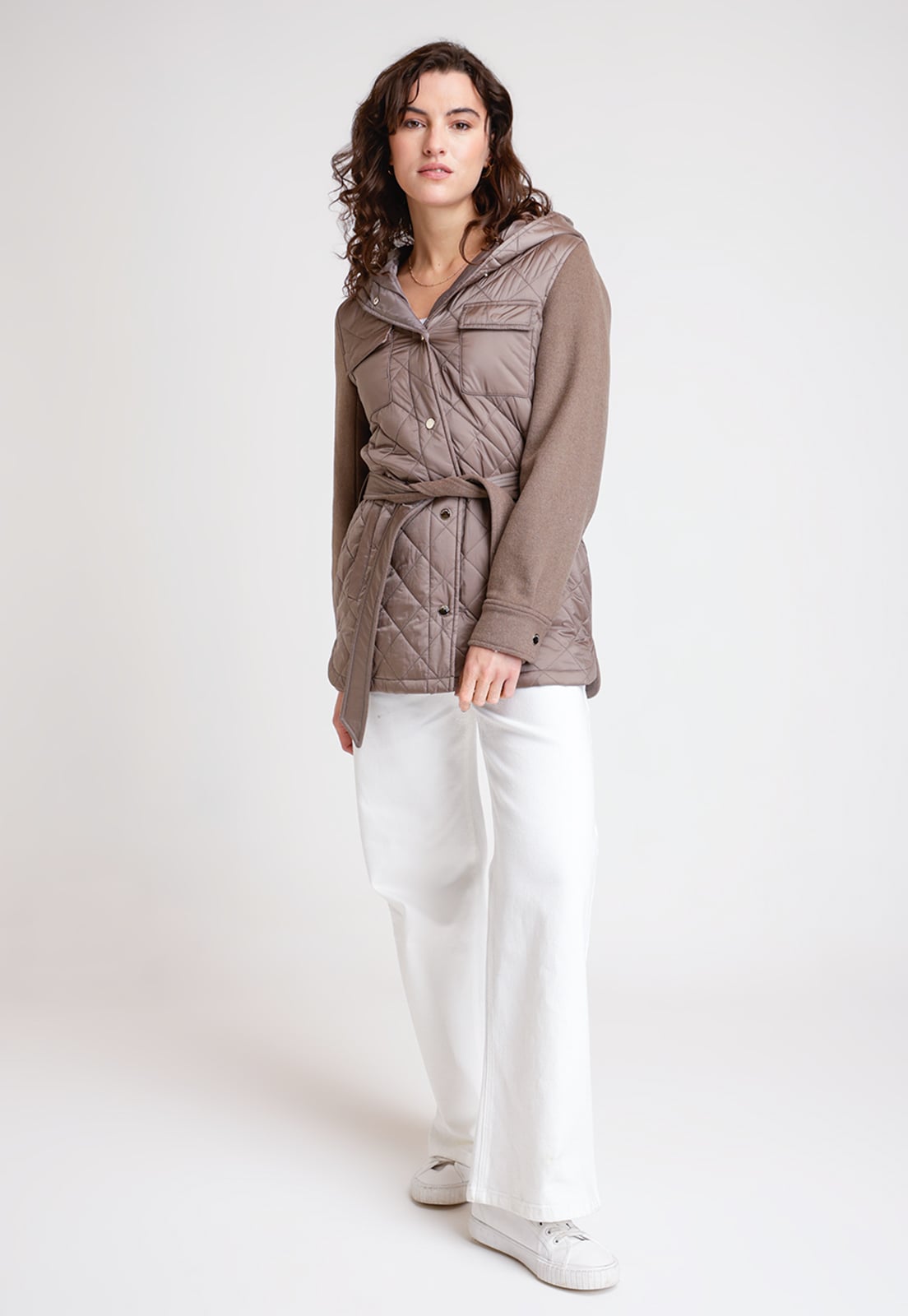 PARKA DE MUJER MODELO LANA COLOR TAUPE - 4