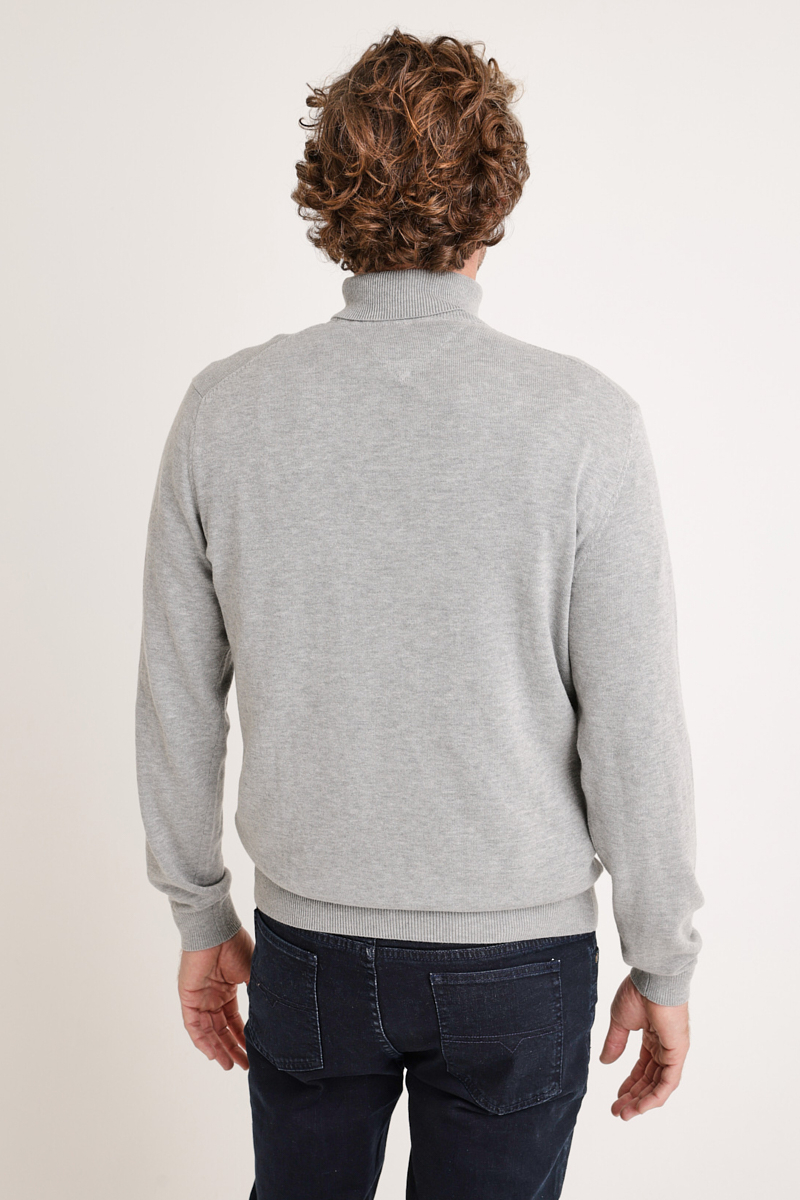 SWEATER HOMBRE CUELLO ALTO GRIS - 2
