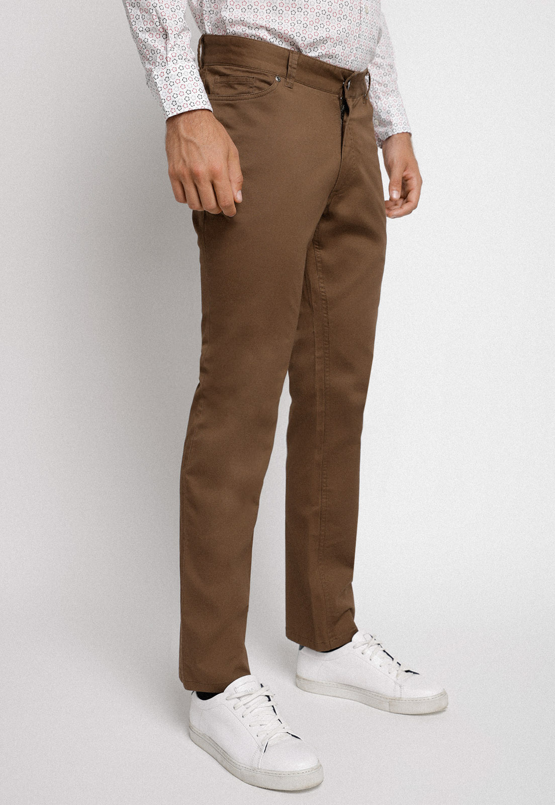 PANTALON CINCO BOLSILLOS KHAKI - 1