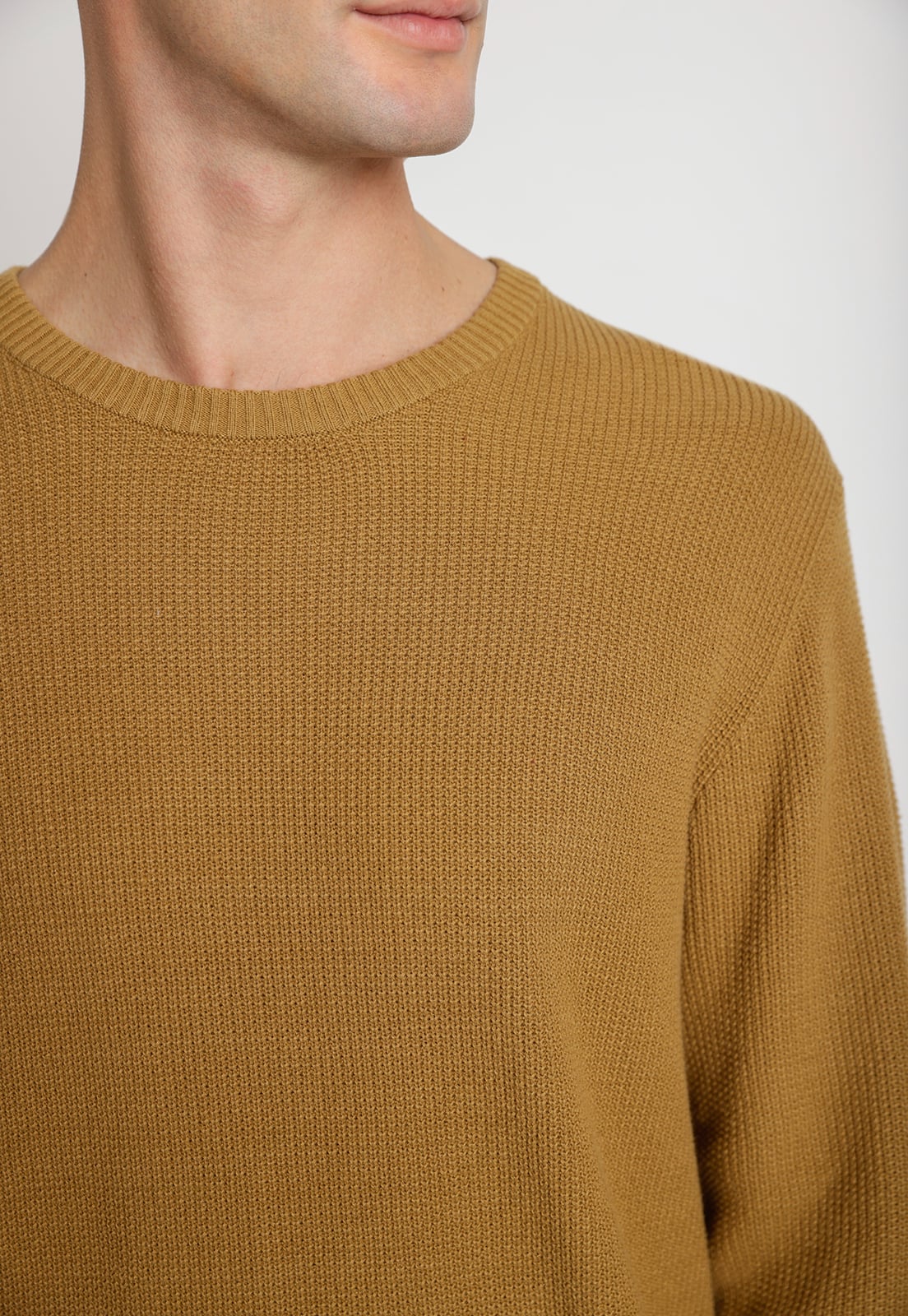 SWEATER HOMBRE CUELLO REDONDO KHAKI - 4