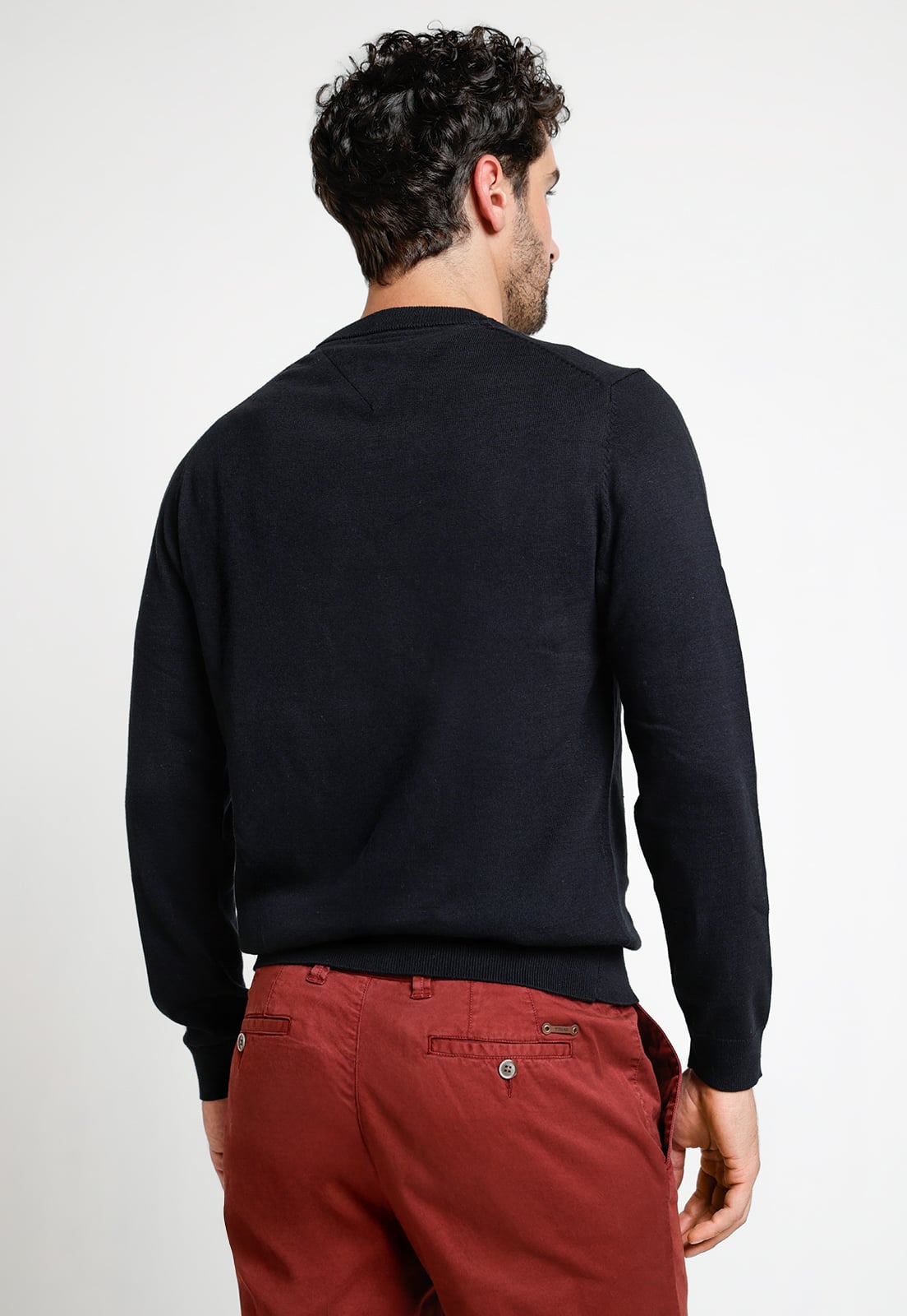 SWEATER HOMBRE CUELLO V PARROT NEGRO - 2