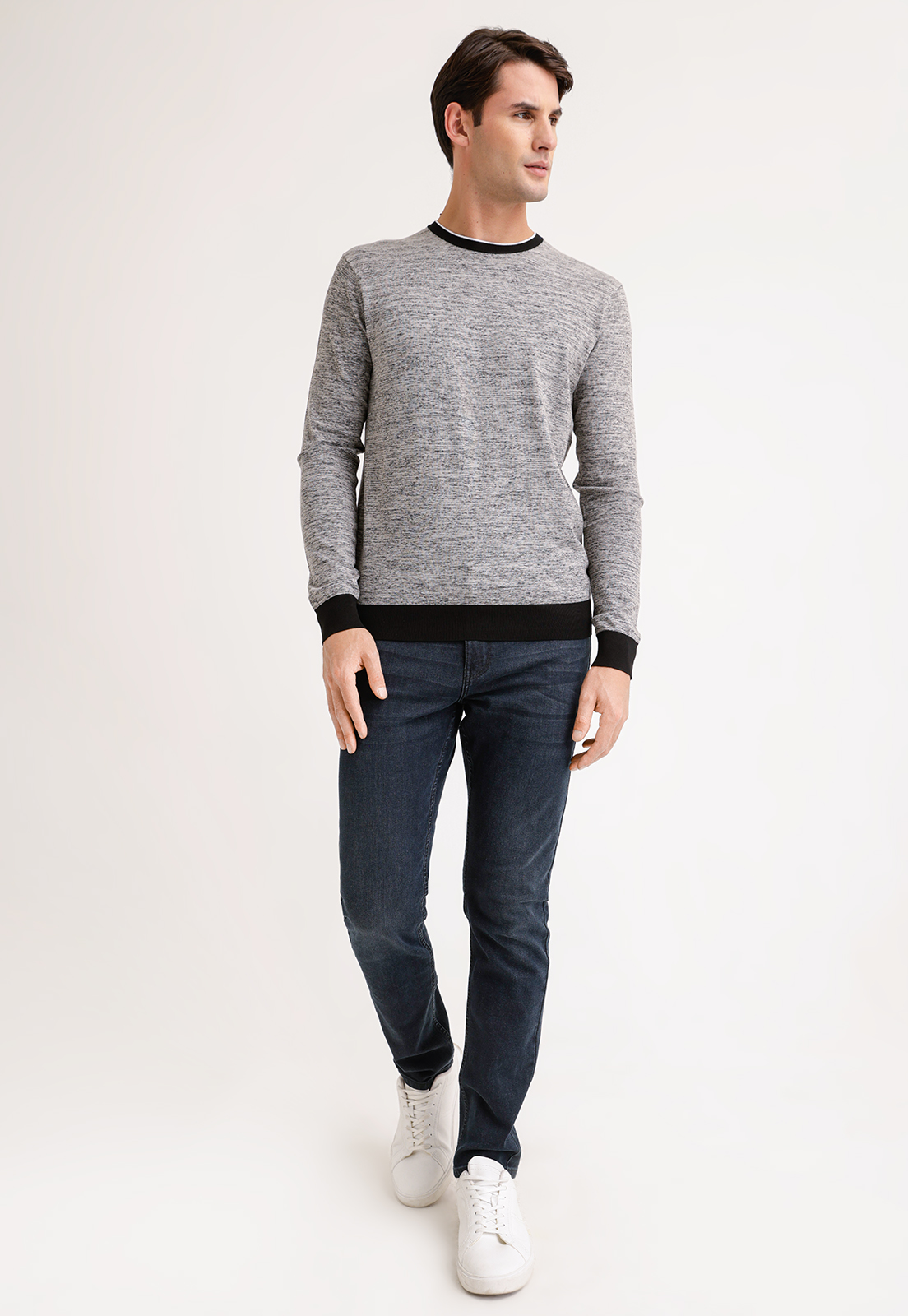 SWEATER CUELLO REDONDO NEGRO HOMBRE - 4