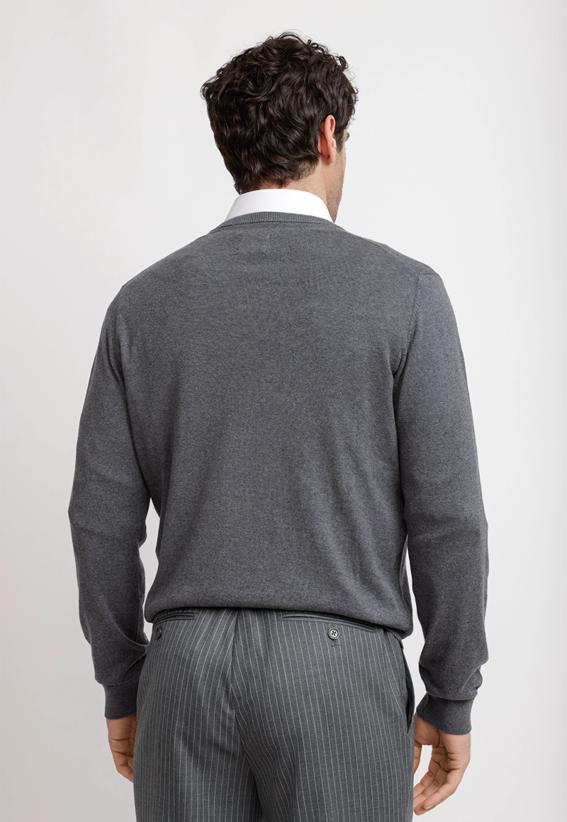 SWEATER CUELLO V ALGODON SEDA GRIS - 2