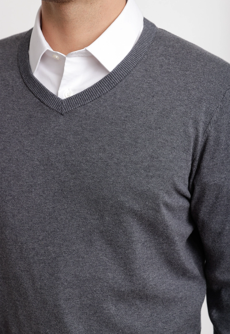SWEATER CUELLO V ALGODON SEDA GRIS - 3