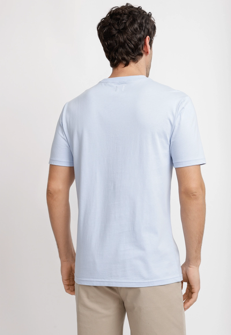 POLERA CUELLO C ALGODON PIMA MARCUS CELESTE - 2