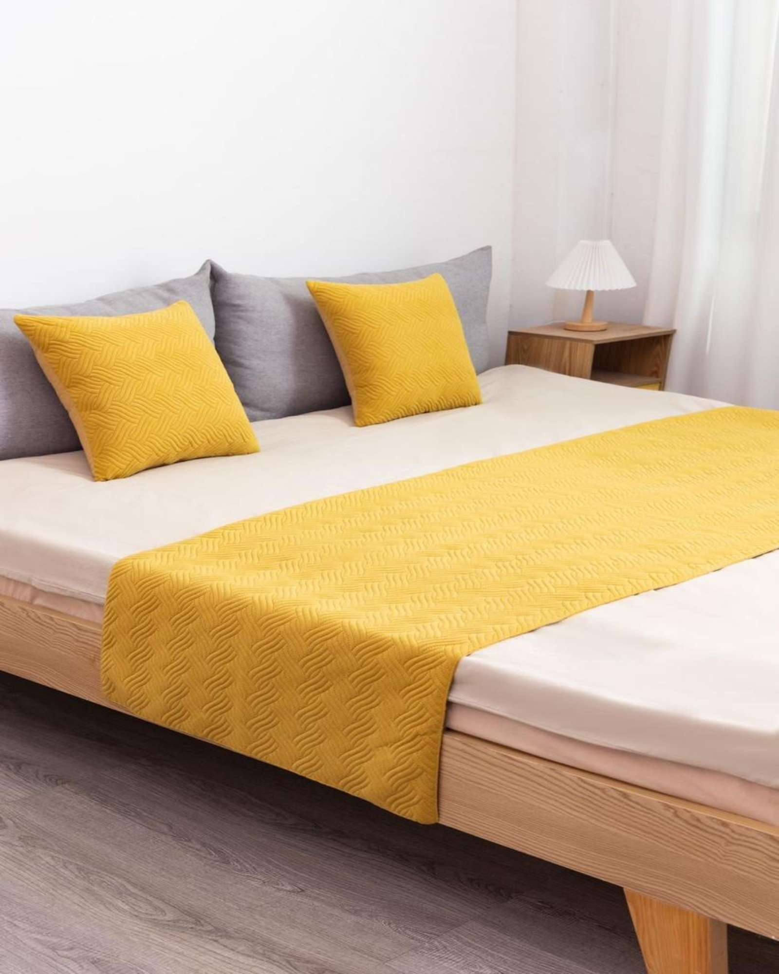 PIECERA SIN FUNDAS ELEGANTE EN COLOR AMARILLO - 4