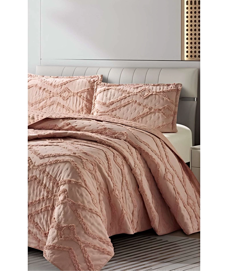 CUBRECAMA QUILT CON DISEÑO GEOMETRICO RELIEVE 2 PLAZAS ROSADO - 3