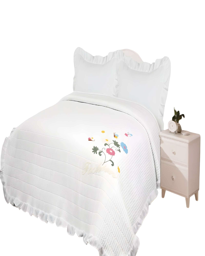 CUBRECAMA QUILT DE VERANO CON FLORES BORDADAS 2 PLAZAS BLANCO - 1