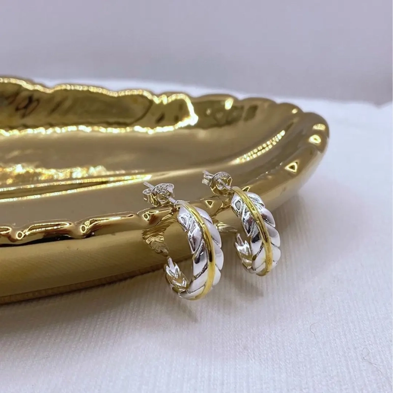 Aros Argolla Pluma Plata 925 Linea Dorada Oro 14K, Nordvik London - 3