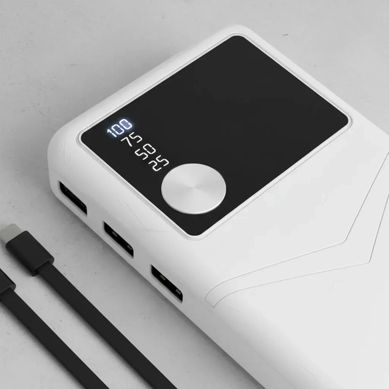 POWER BANK 10000MAH CARGA RAPIDA 3 USB CON PANTALLA DIGITAL Y LINTERNA LED - 3