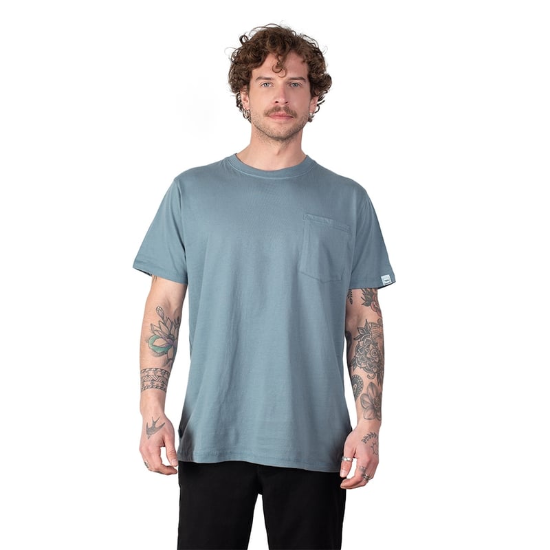 POLERA HOMBRE CORTO CON BOLSILLO QUILLAY - 1