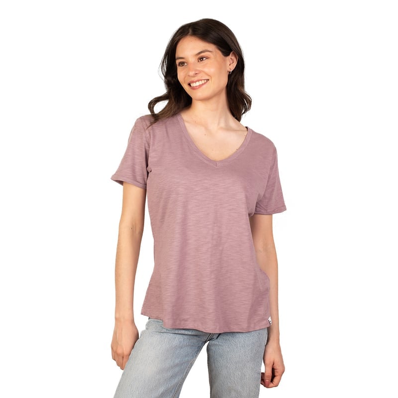 POLERA TARA ESCOTE EN V SUSTENTABLE LENGA® - 1