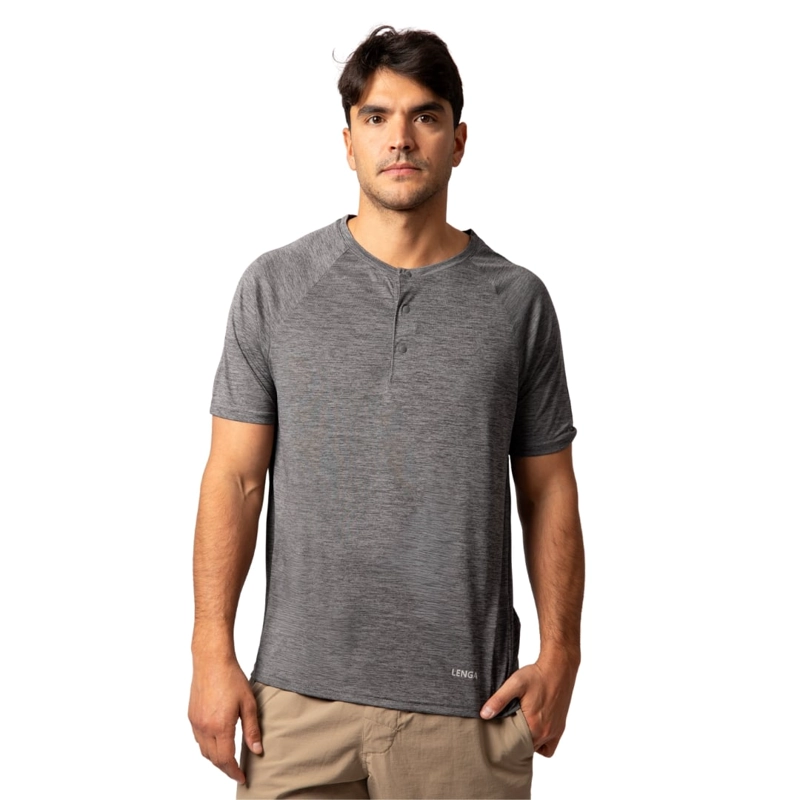 POLERA HOMBRE GRIT-DRY MANGA CORTA Y BOTONES UV+ SAMKA LENGA - 1