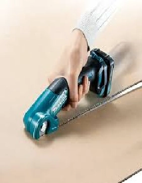 SIERRA CORTADORA INALAMBRICA MULTIPLE 12V MAKITA; CP100DZ - 2