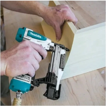 CLAVADORA NEUMATICA 23 GA 15-35MM (5/8 - 1-3/8) MAKITA AF353 - 3