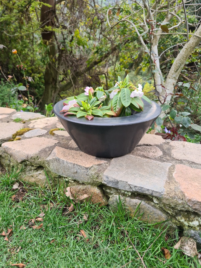 MACETA JOINVILLE CÓNCAVO NEGRO 24X12CM EFECTO MARMOLEADO - 3