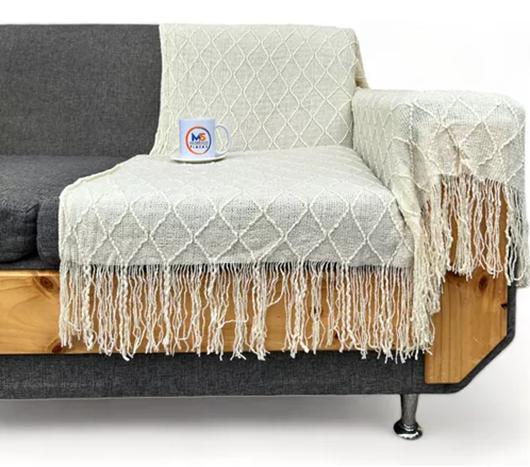 MANTA DECORATIVA TEJIDA PARA SILLÓN, PIECERA O CAMA COLOR BLANCO - 2