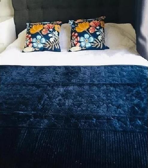 PIECERA POLAR TELA REVERSIBLE 95X210 CM COLOR AZUL - 2