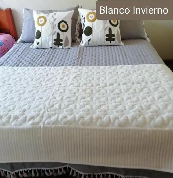 PIECERA POLAR TELA REVERSIBLE 95X210 CM COLOR BLANCO INVIERNO - 2