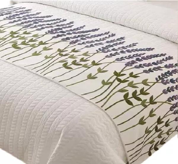 PIECERA BORDADA PARA CAMA SIN FUNDAS DE COJÍN DISEÑO 3 COLOR CREMA - 1