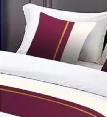 PIECERAS PARA CAMA DECORATIVA 60X200 CM + 2 FUNDAS 45X45 DISEÑO 2 COLOR BURDEOS - 1