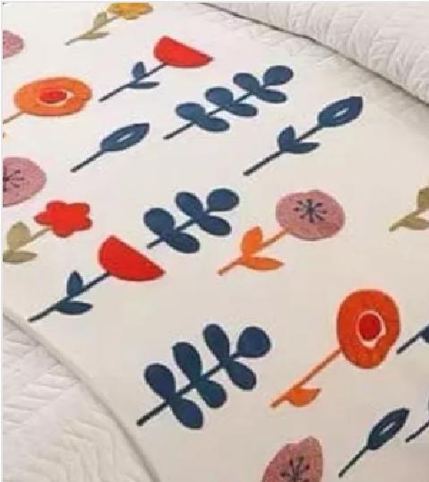 PIECERA BORDADA PARA CAMA SIN FUNDAS DE COJÍN DISEÑO 2 COLOR CREMA - 1